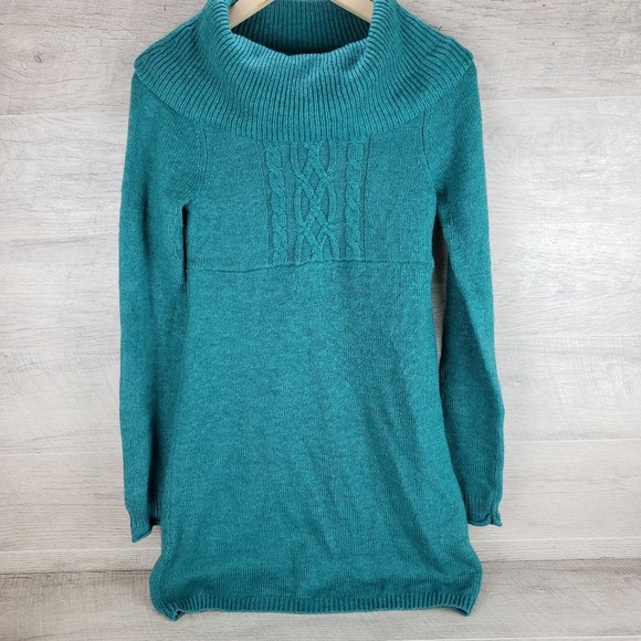 Mudd Sweaters - 💞5/15$ Mudd Cowl Neck Sweater